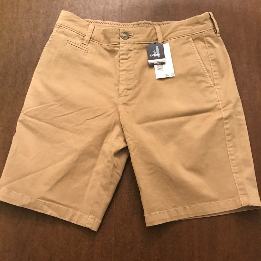 Khaki shorts